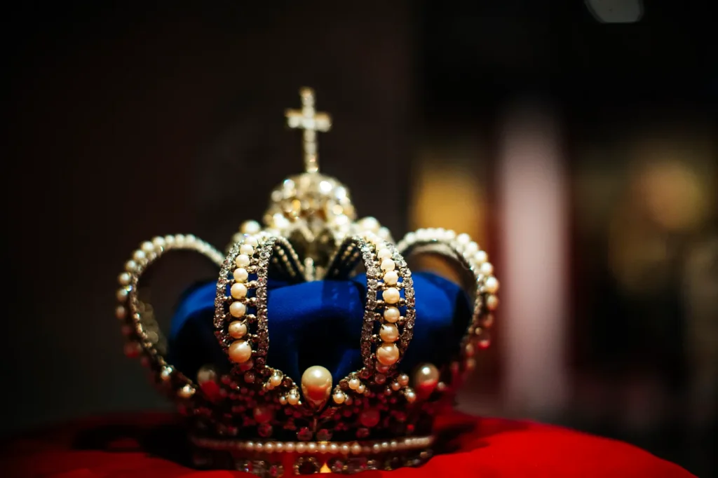 Crown with cross on top